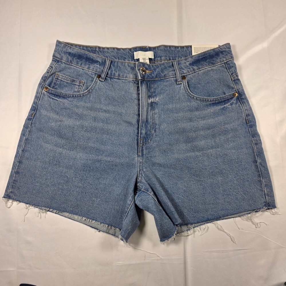 HM High Waist Denim Shorts Light Blue Raw Hem Comfort Stretch US 14 NEW